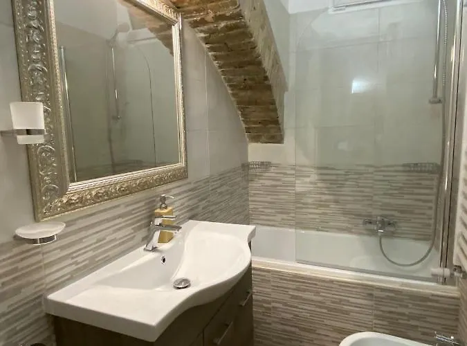 Apartment Vatican Stone Rom